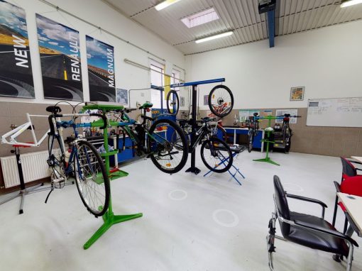 SŠA Holice – budova H Cyklo