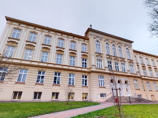 Gymnázium a Obchodní akademie Bučovice