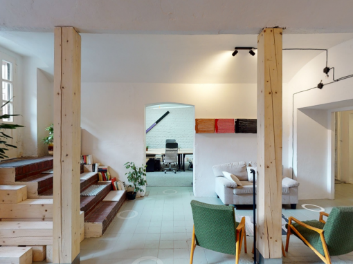Foch-cowork